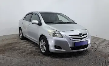 Toyota Yaris 2010 года за 2 890 000 тг. в Астана фото 3