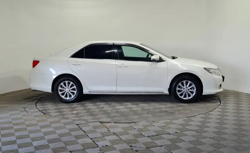 Toyota Camry 2014 года за 7 150 000 тг. в Алматы фото 4