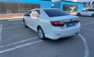 Toyota Camry 2014 года за 7 690 000 тг. в Алматы фото 4