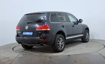 Volkswagen Touareg 2006 года за 3 890 000 тг. в Астана