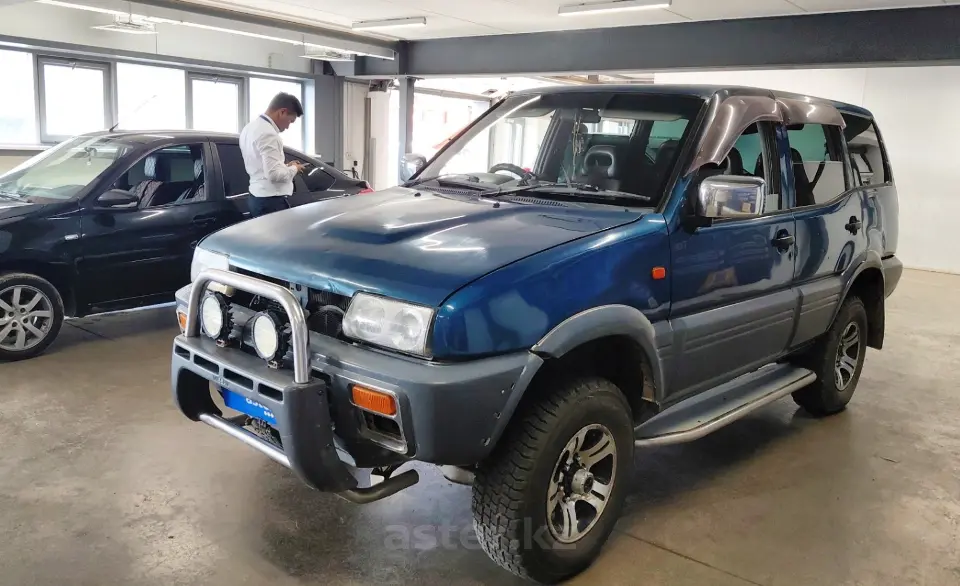 1996 Nissan Mistral