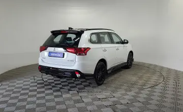 Mitsubishi Outlander 2022 года за 12 500 000 тг. в Алматы