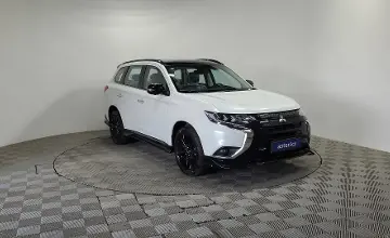 Mitsubishi Outlander 2022 года за 12 500 000 тг. в Алматы фото 3