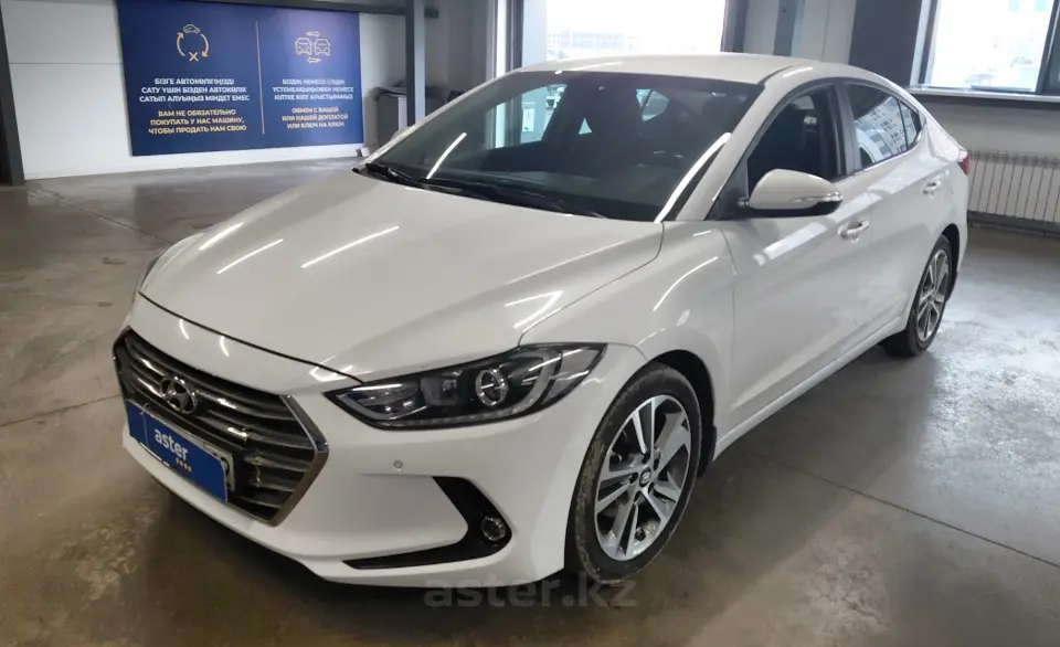 2018 Hyundai Elantra