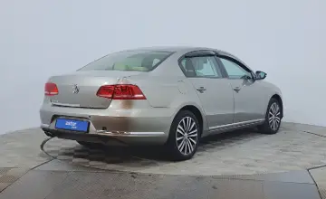 Volkswagen Passat 2012 года за 2 990 000 тг. в Астана