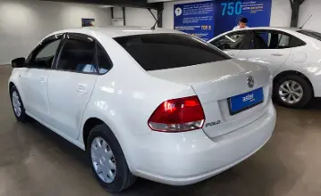 Volkswagen Polo 2015 года за 3 690 000 тг. в Астана фото 4