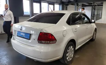 Volkswagen Polo 2015 года за 3 690 000 тг. в Астана фото 3