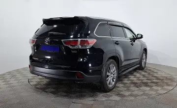Toyota Highlander 2014 года за 12 690 000 тг. в Астана