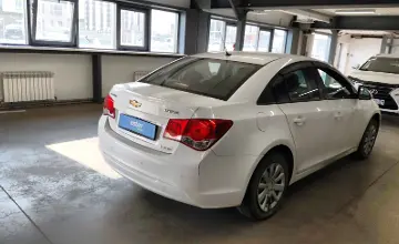 Chevrolet Cruze 2013 года за 2 590 000 тг. в Астана фото 3