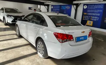 Chevrolet Cruze 2013 года за 2 590 000 тг. в Астана фото 4