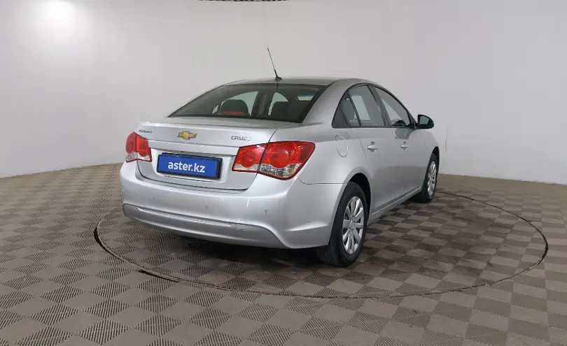 Chevrolet Cruze 2013 года за 2 490 000 тг. в Шымкент фото 5