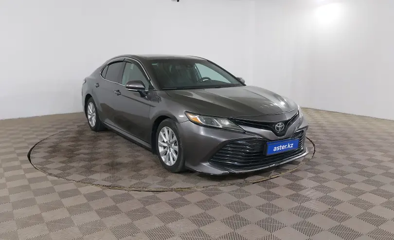 Toyota Camry 2019 года за 8 690 000 тг. в Шымкент фото 3