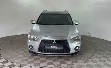 Mitsubishi Outlander 2010 года за 5 300 000 тг. в Павлодар фото 2