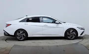 Hyundai Elantra 2023 года за 8 290 000 тг. в Астана фото 4