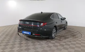 Hyundai Sonata 2021 года за 9 890 000 тг. в Шымкент
