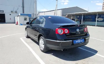 Volkswagen Passat 2010 года за 2 390 000 тг. в Шымкент фото 4