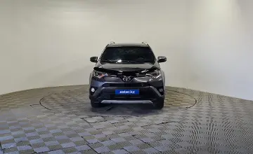 Toyota RAV4 2016 года за 10 490 000 тг. в Алматы фото 2