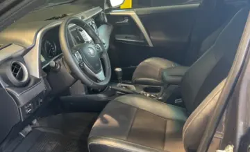 Toyota RAV4 2016 года за 10 490 000 тг. в Алматы фото 5