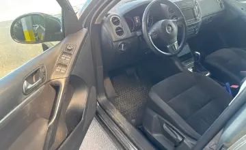 Volkswagen Tiguan 2012 года за 6 890 000 тг. в Алматы фото 5