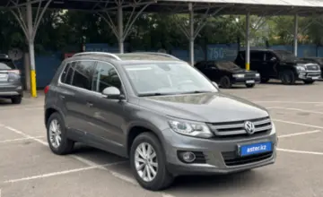 Volkswagen Tiguan 2012 года за 6 890 000 тг. в Алматы фото 2