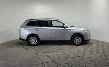 Mitsubishi Outlander 2013 года за 4 790 000 тг. в Алматы фото 4
