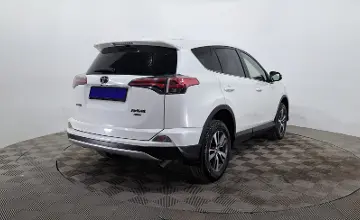 Toyota RAV4 2016 года за 10 990 000 тг. в Астана
