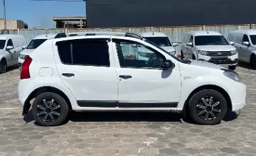 Renault Sandero 2013 года за 2 290 000 тг. в Караганда фото 4
