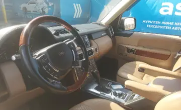 Land Rover Range Rover 2010 года за 8 425 000 тг. в Алматы фото 5