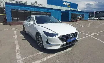 Hyundai Sonata 2022 года за 10 990 000 тг. в Алматы фото 2