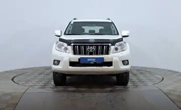 Toyota Land Cruiser Prado 2010 года за 12 650 000 тг. в Астана фото 2