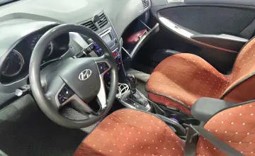 Hyundai Solaris 2015 года за 3 980 000 тг. в Астана фото 5