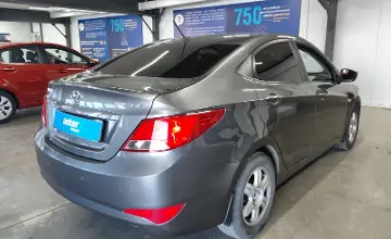 Hyundai Solaris 2015 года за 3 980 000 тг. в Астана фото 3