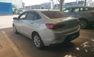 Chevrolet Onix 2023 года за 6 190 000 тг. в Алматы фото 4