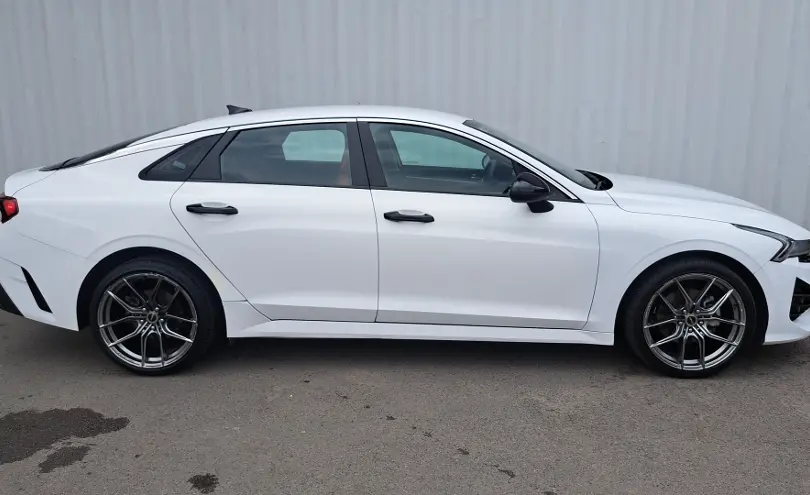 Kia K5 2021 года за 8 480 000 тг. в Алматы фото 4