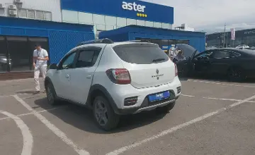 Renault Sandero 2020 года за 4 990 000 тг. в Алматы фото 4