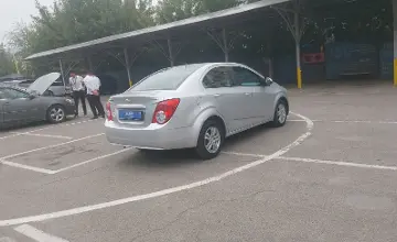 Chevrolet Aveo 2015 года за 3 500 000 тг. в Алматы фото 3