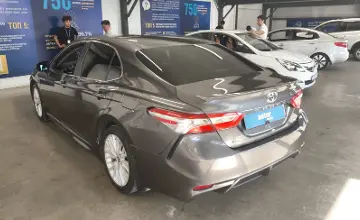Toyota Camry 2018 года за 10 000 000 тг. в Астана фото 4