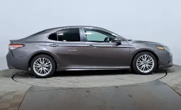 Toyota Camry 2018 года за 10 000 000 тг. в Астана фото 4