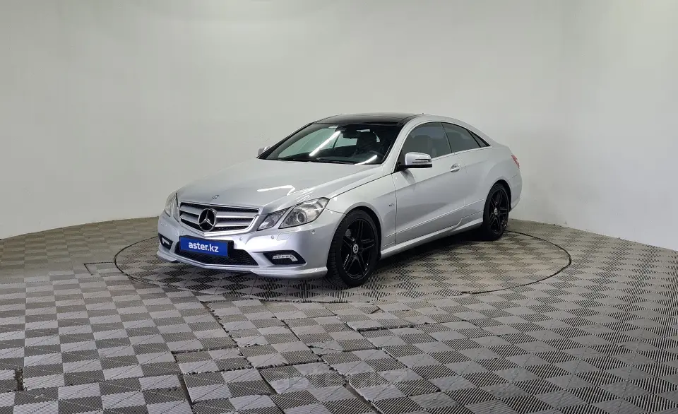 2011 Mercedes-Benz E-Класс