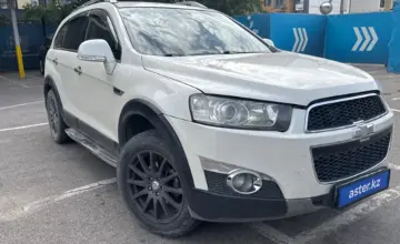 Chevrolet Captiva 2012 года за 3 990 000 тг. в Алматы фото 2