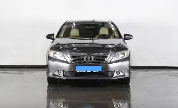 Toyota Camry 2011 года за 7 790 000 тг. в Астана фото 2