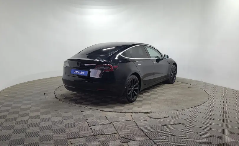 Tesla Model 3 2019 года за 8 450 000 тг. в Алматы фото 5