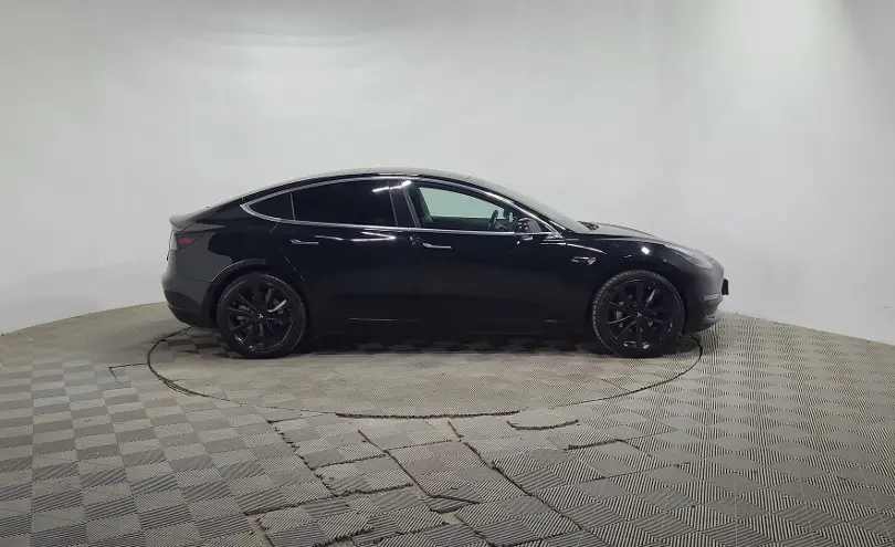 Tesla Model 3 2019 года за 8 450 000 тг. в Алматы фото 4