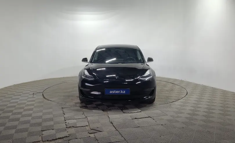 Tesla Model 3 2019 года за 8 450 000 тг. в Алматы фото 2