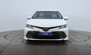 Toyota Camry 2019 года за 10 190 000 тг. в Астана фото 2