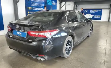 Toyota Camry 2019 года за 10 190 000 тг. в Астана фото 3