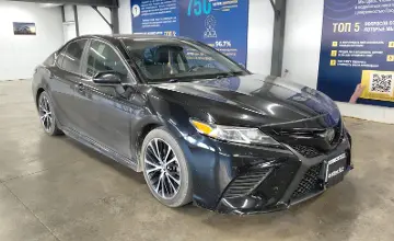 Toyota Camry 2019 года за 10 190 000 тг. в Астана фото 2