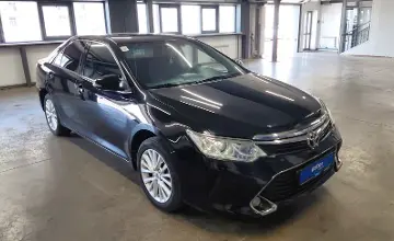 Toyota Camry 2016 года за 9 990 000 тг. в Астана фото 2