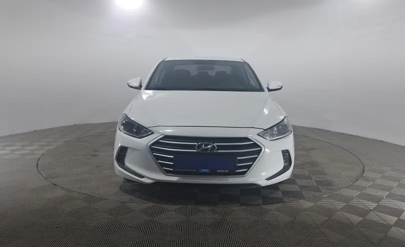 Hyundai Avante 2017 года за 5 500 000 тг. в Павлодар фото 2