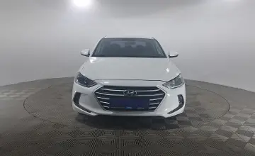 Hyundai Avante 2017 года за 6 390 000 тг. в Павлодар фото 2